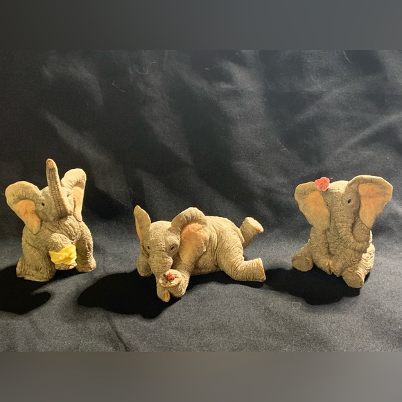 Tuskers Collection set of 3 - Picture 1 of 8